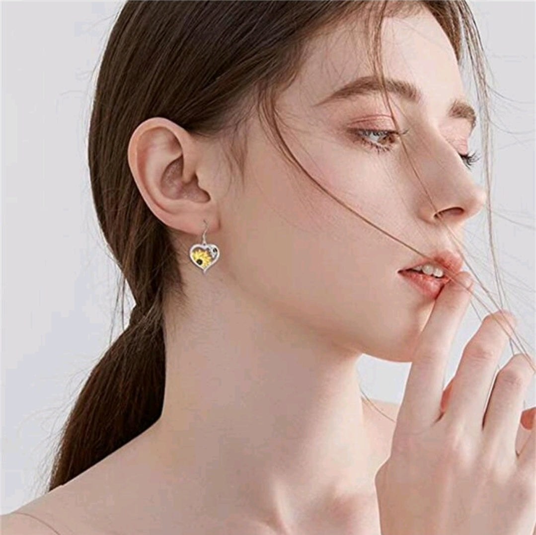 Heart Shaped Bee & Sunflower Pendant Earrings
