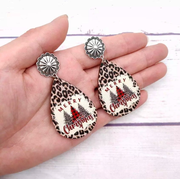 Buffalo Plaid Christmas Tree , Leopard Background Earrings