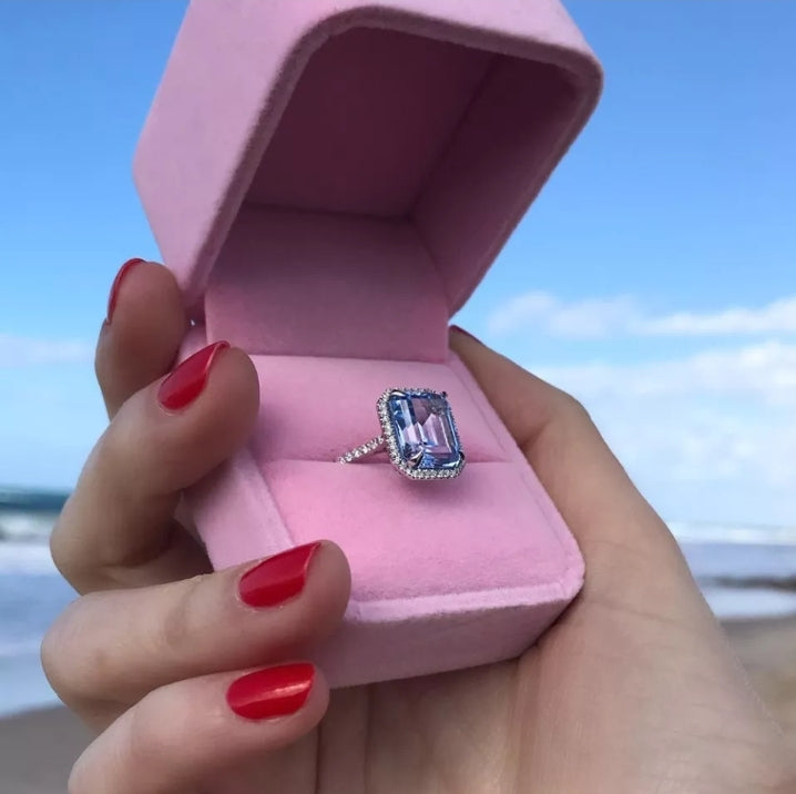 Elegant Large Blue Stone with AAA Cubic Zirconia, Silver Plated Ring