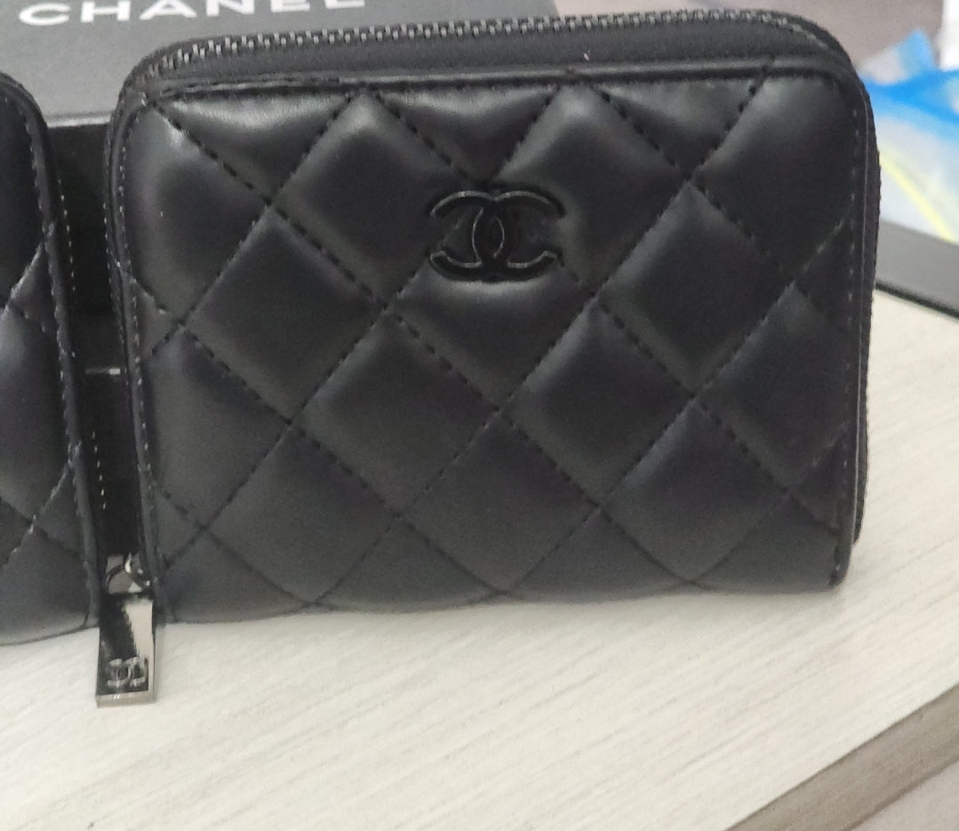 Fashion Inspired Long Wallets, Half Wallets and Credit Card Holders