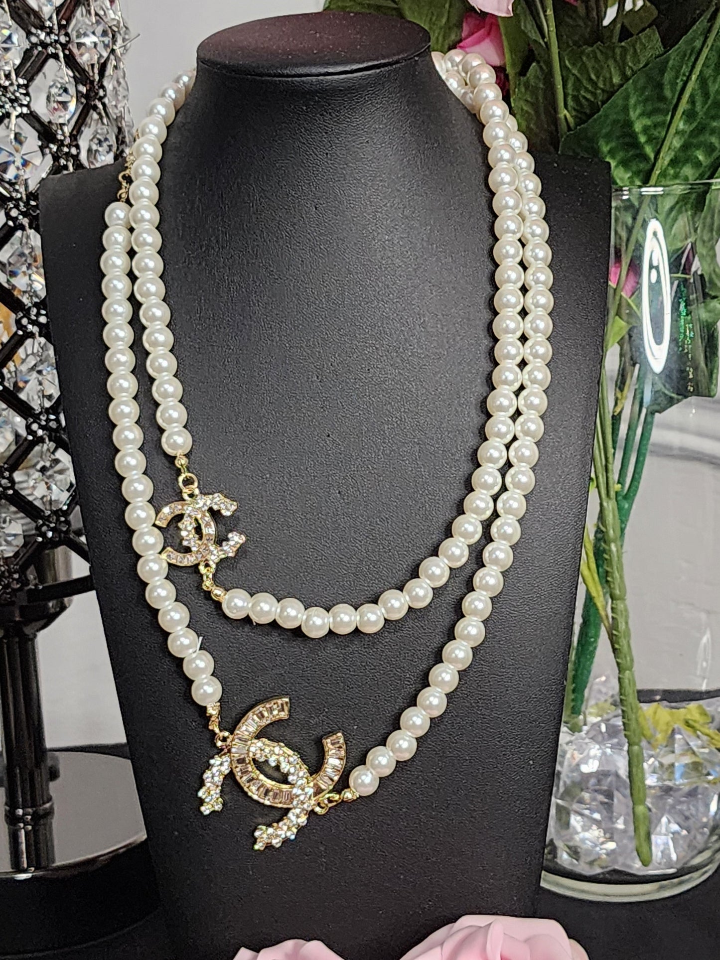 Single Strand Pearl Necklaces