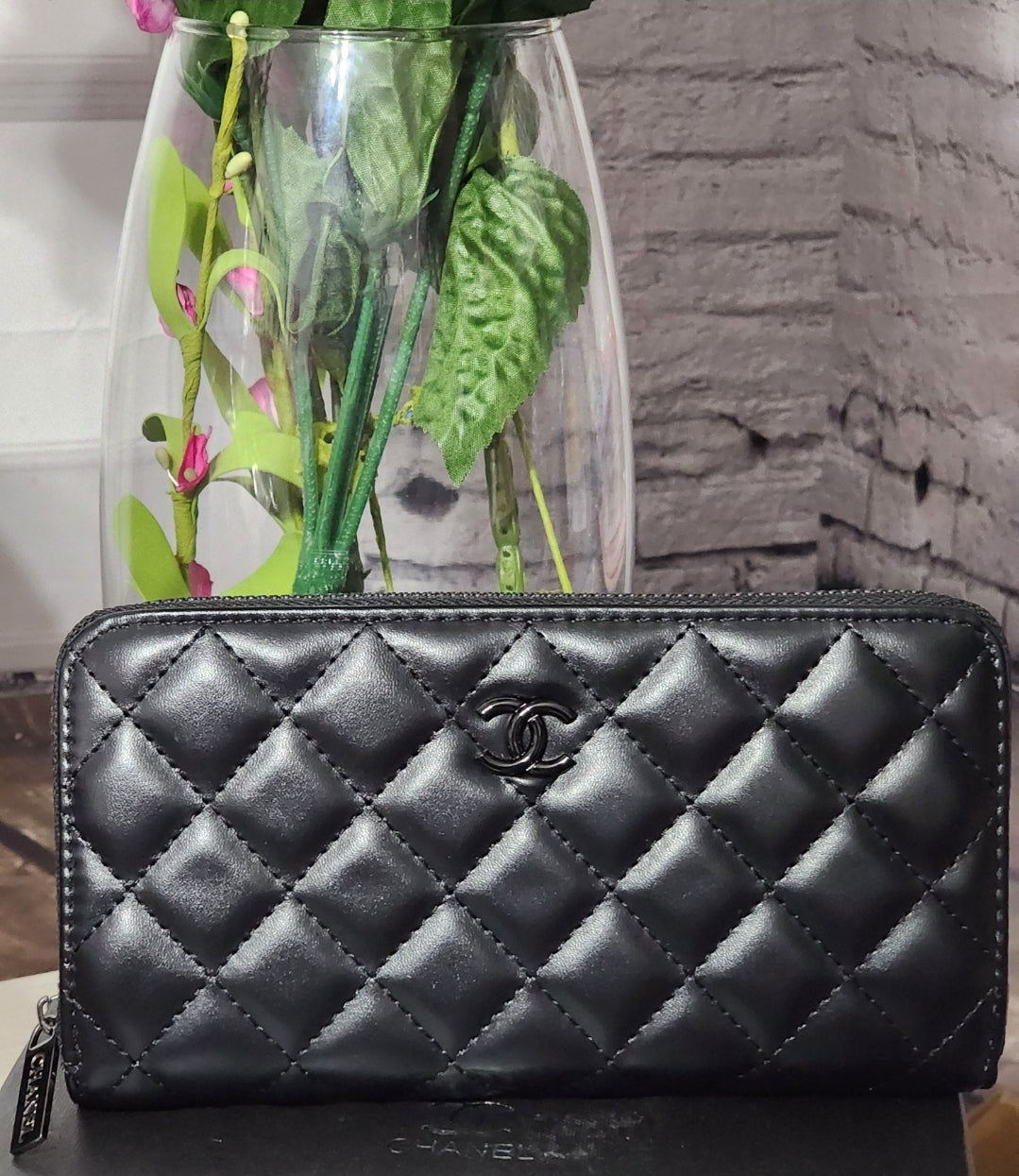 Fashion Inspired Long Wallets, Half Wallets and Credit Card Holders