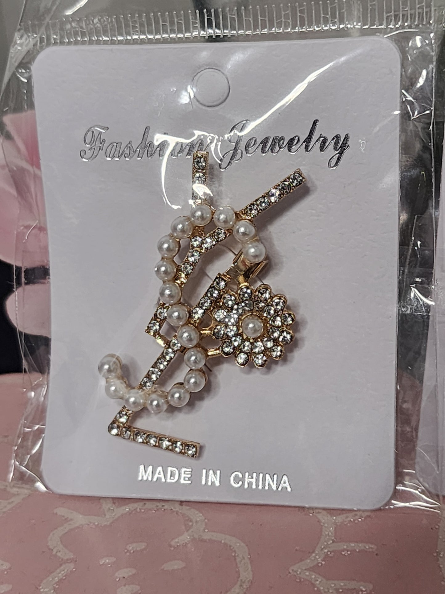 Fashion Brooches