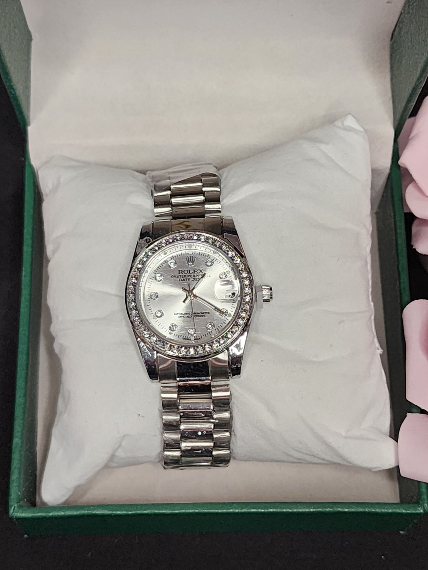 Fashion Silver or Gold Watches