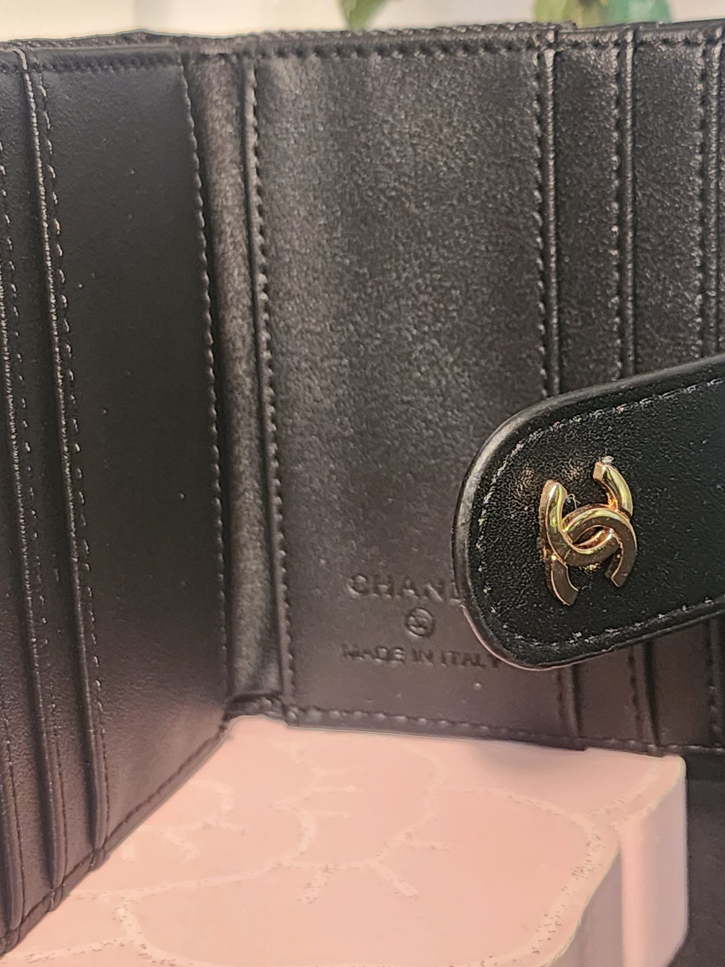 Fashion Inspired Long Wallets, Half Wallets and Credit Card Holders