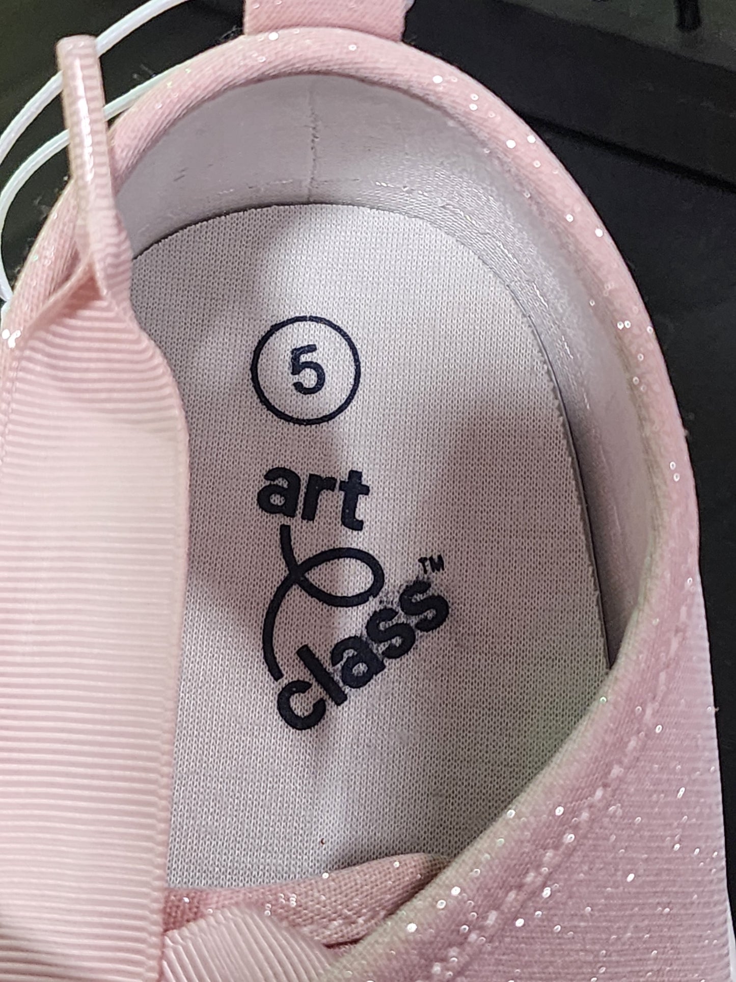Girls/Women's Shimmering Pink Tennis Shoes