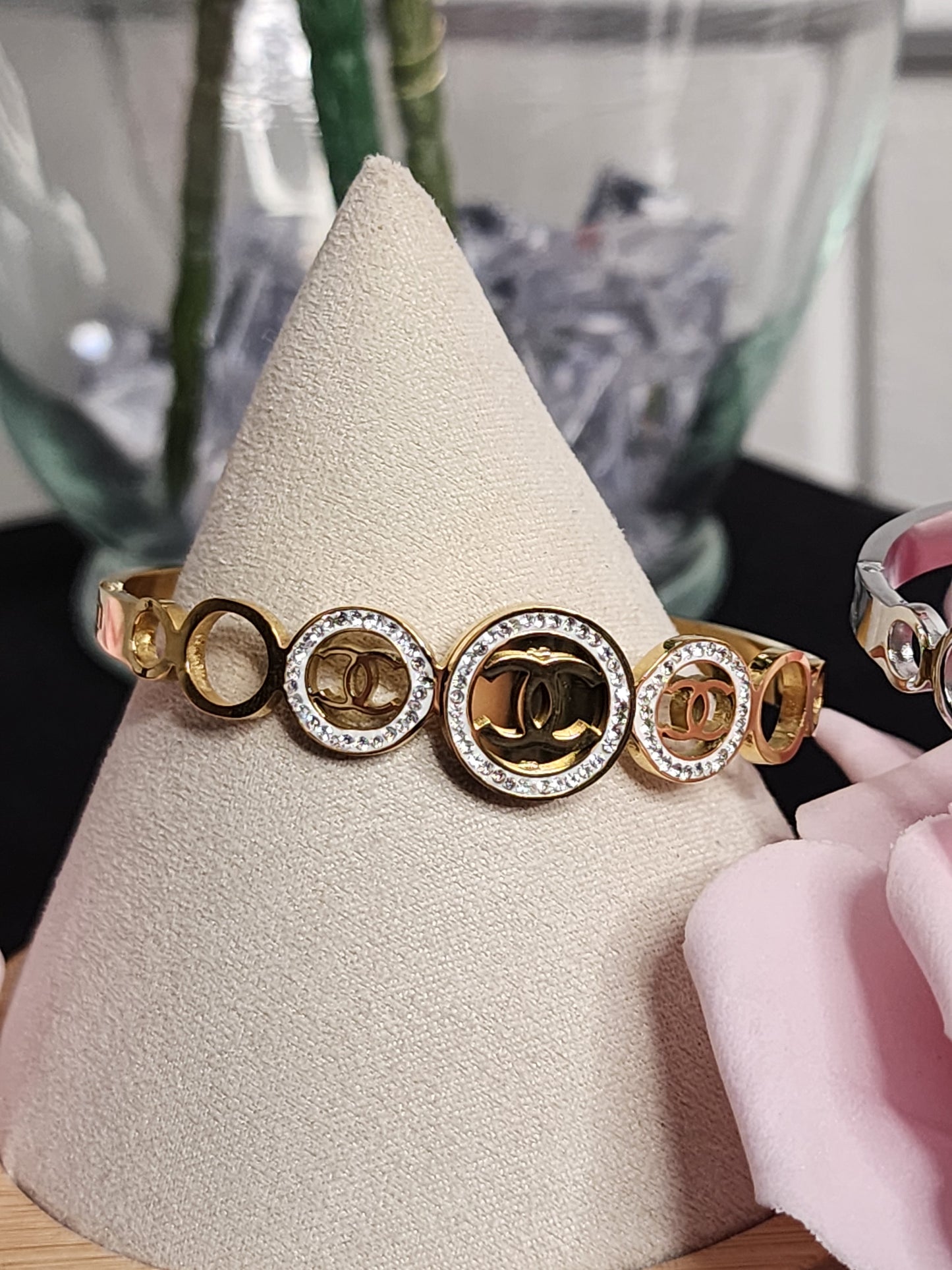 Gold or Silver Stainless Steel Bracelets (ON SALE)