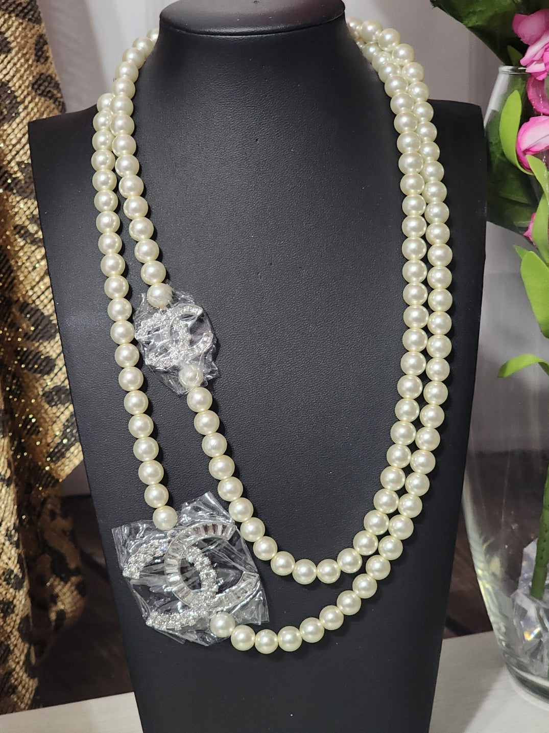 Single Strand Pearl Necklaces