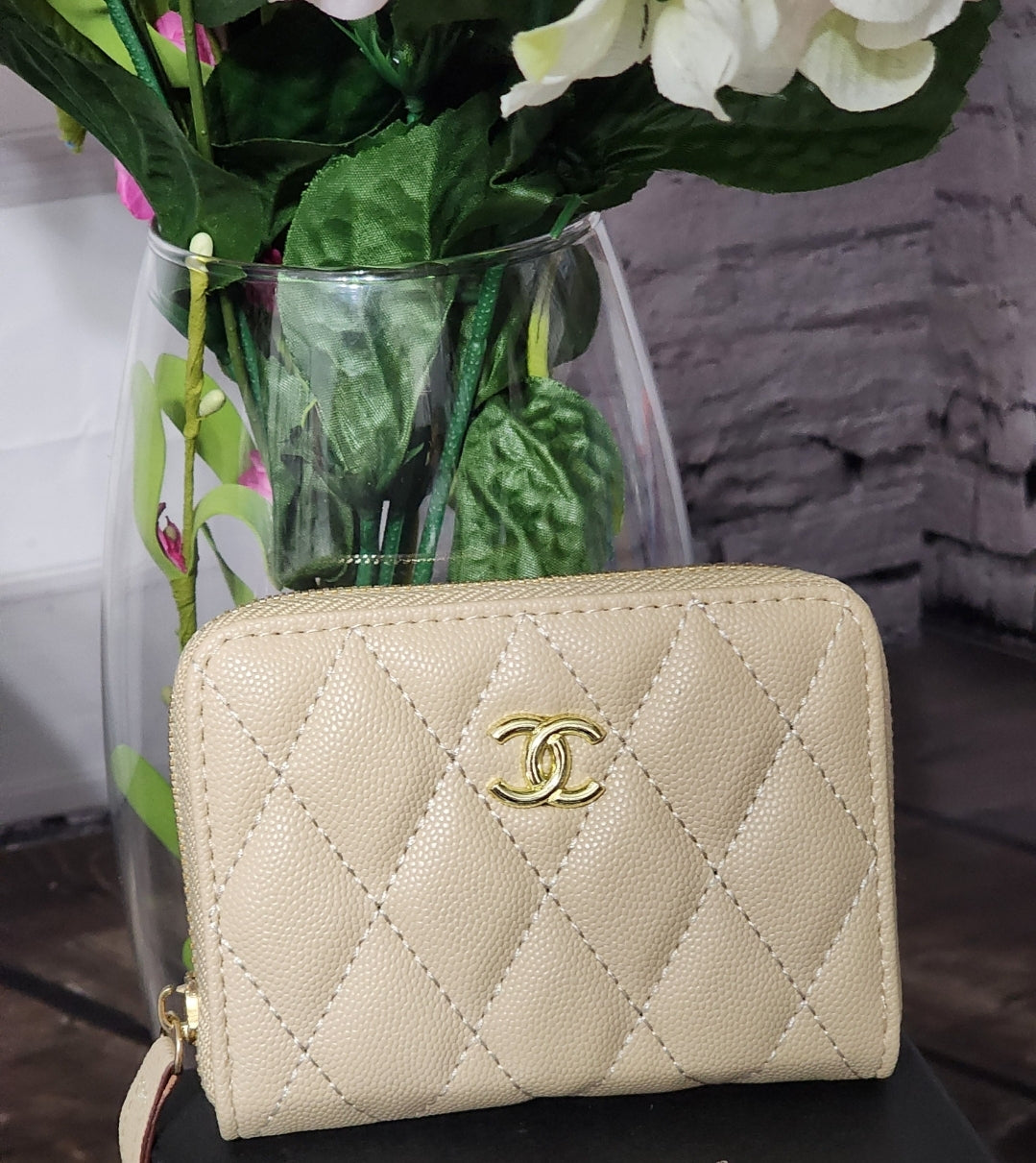Fashion Inspired Long Wallets, Half Wallets and Credit Card Holders
