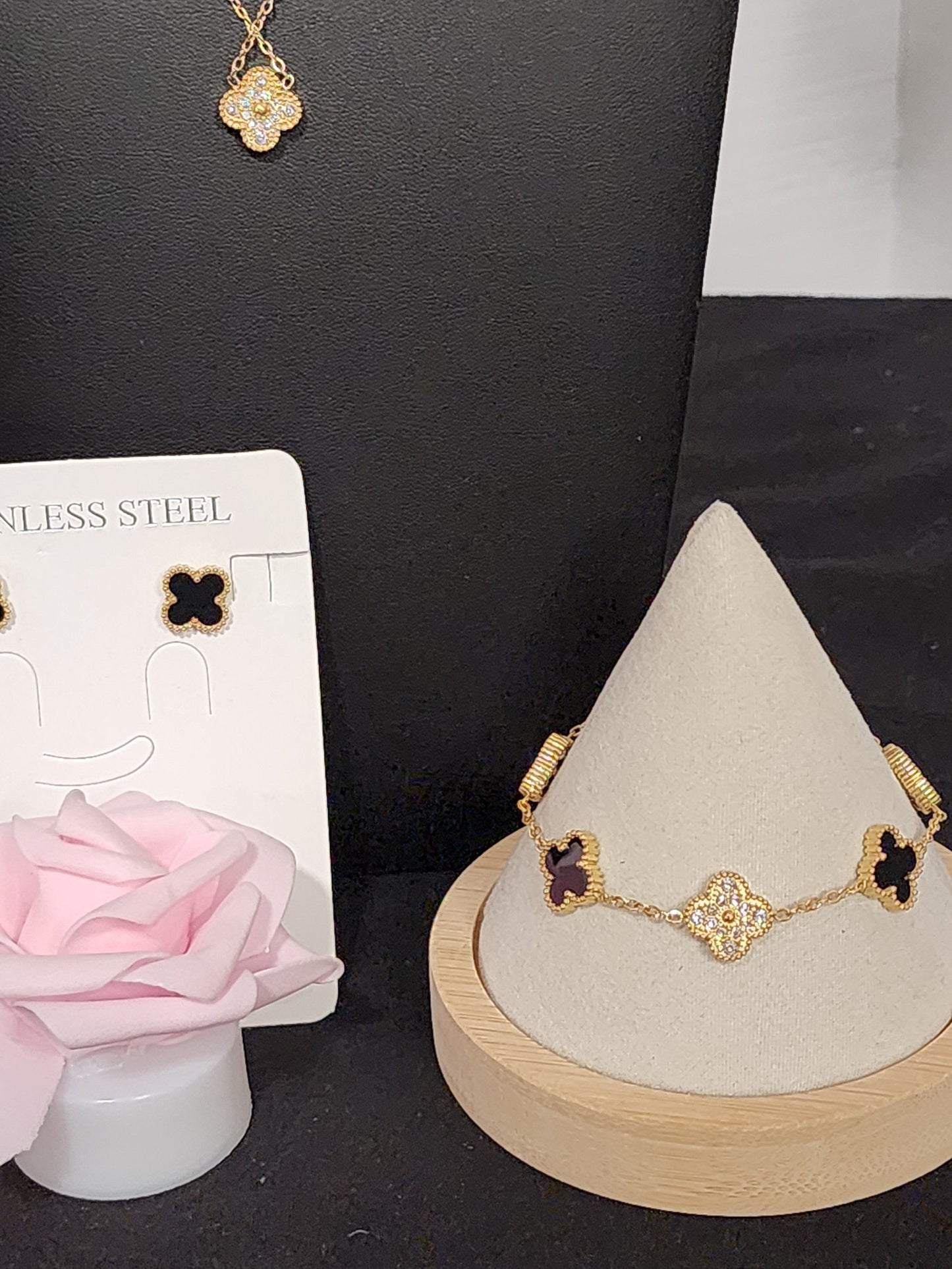Fashion Clover Necklace, Bracelet and Earrings Sets (ON SALE)