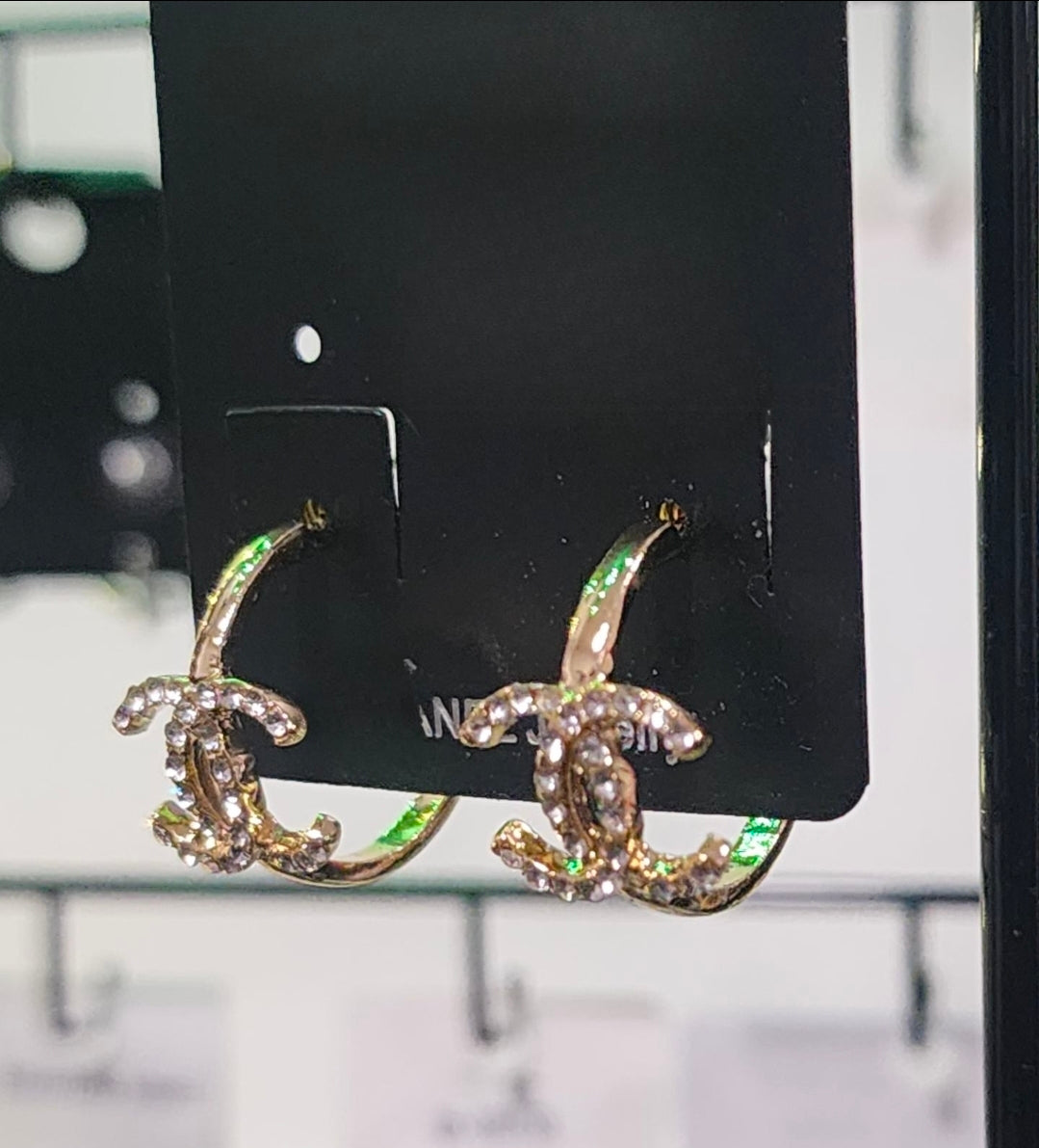 Gold or Silver Fashion Hoop Earrings (ON SALE)