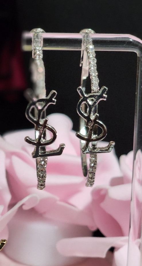 Gold or Silver Hoop Earrings