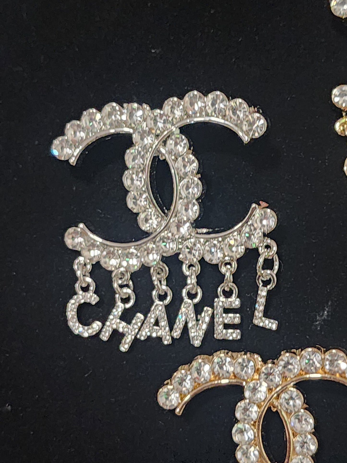 Costume Handmade Fashion Brooches (CLEARANCE SALE)