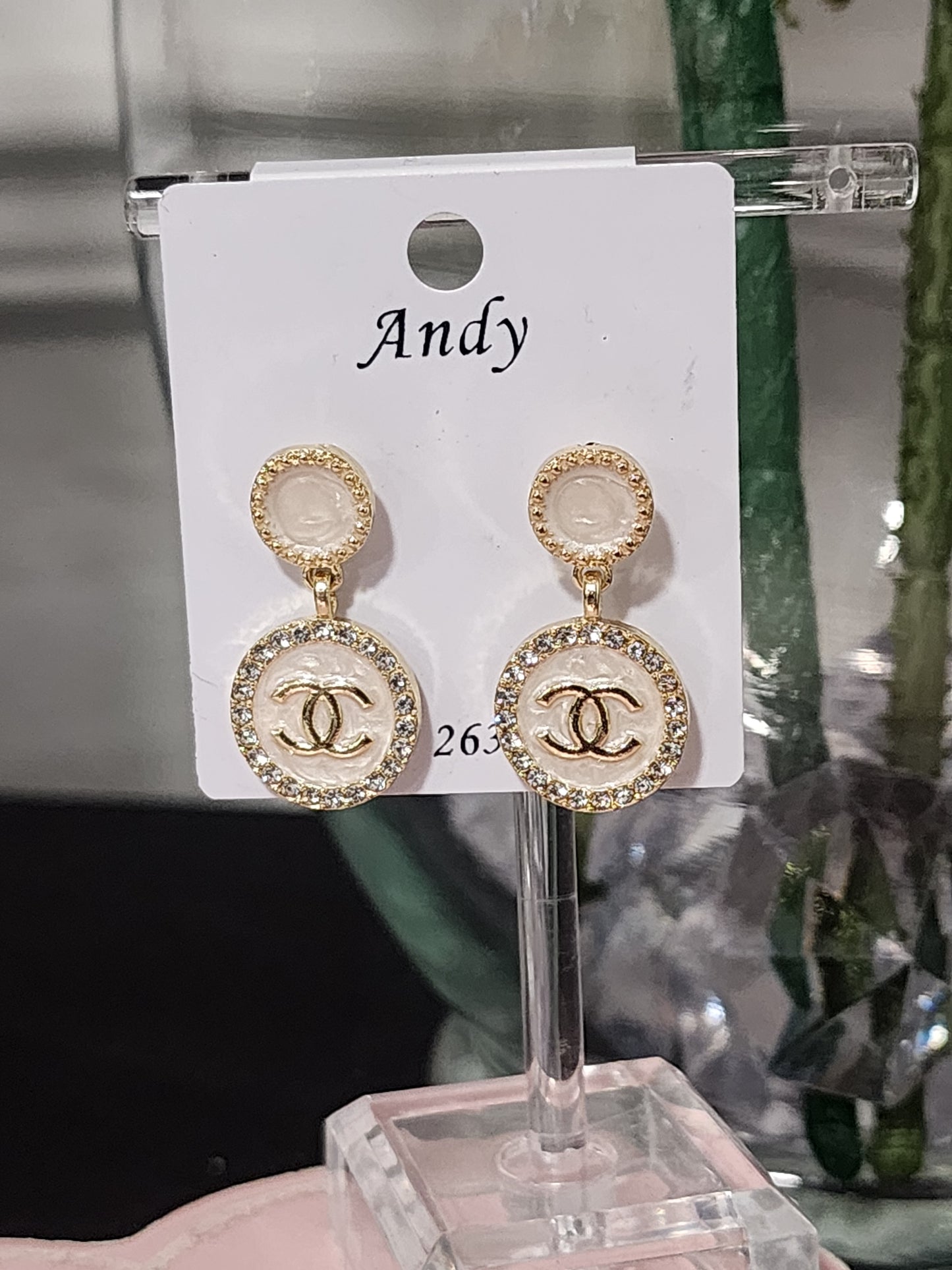 NEW Fashion Earrings and Necklaces (ON SALE)