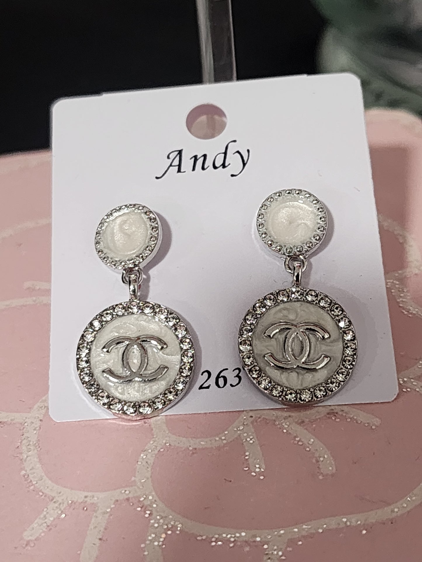 NEW Fashion Earrings and Necklaces (ON SALE)