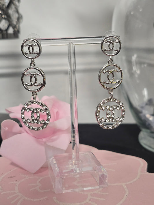 Silver Classy Dangly Earrings