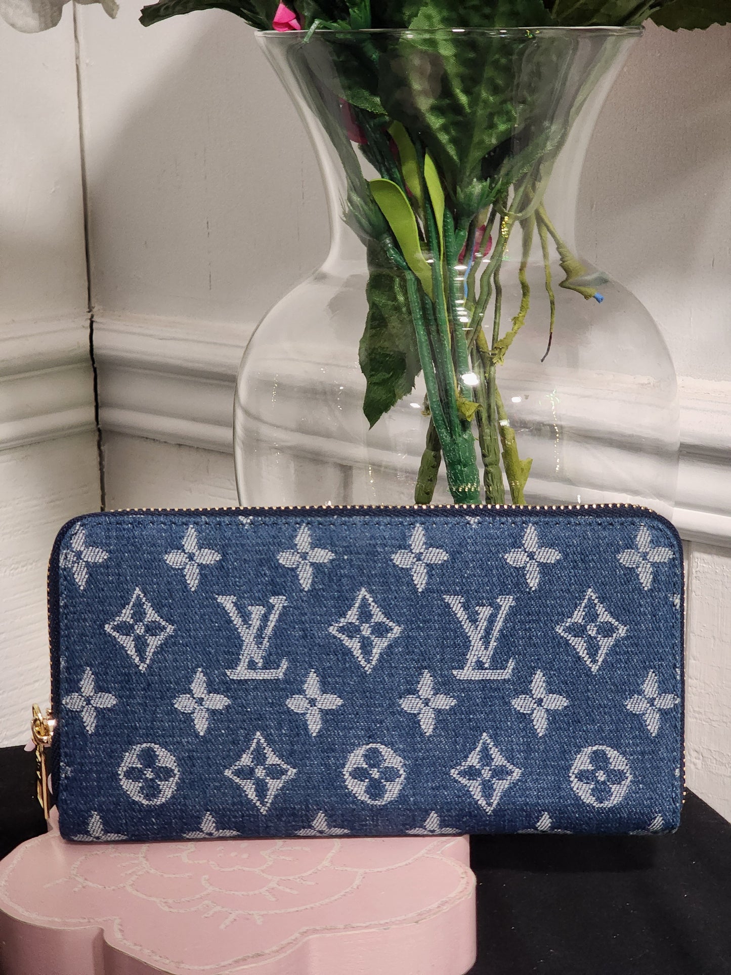 Half Wallets, Long Wallets and Credit Card Holders (ON SALE)