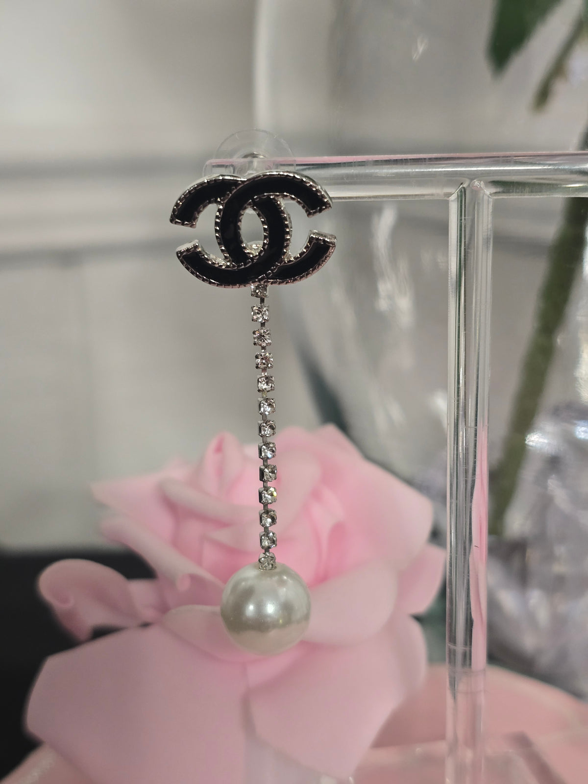 Silver Classy Dangly Earrings