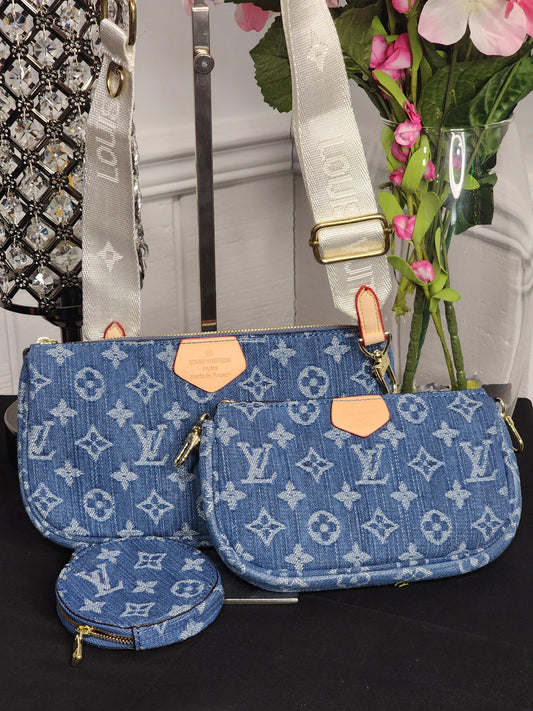 Handbag/Crossbodies 3 Piece Set (ON SALE)
