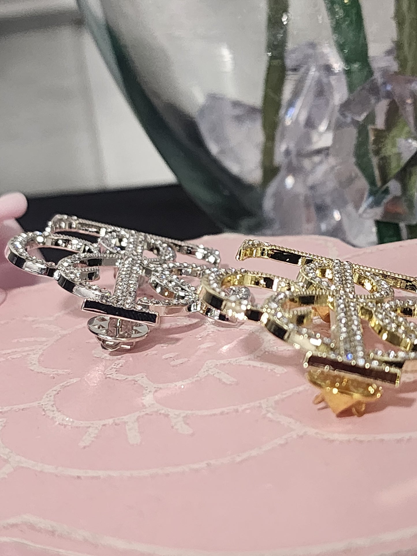 Costume Handmade Fashion Brooches (CLEARANCE SALE)