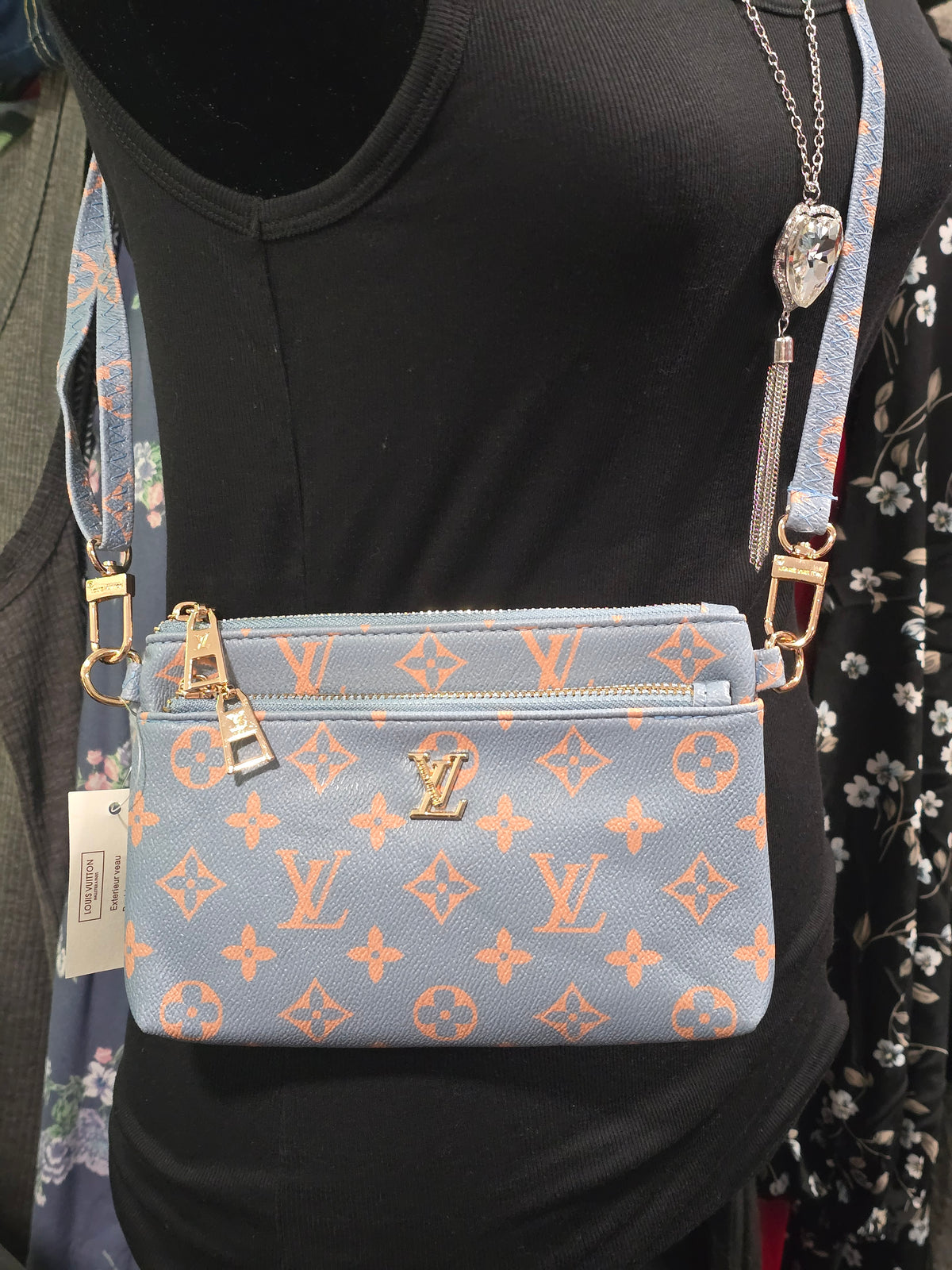 Crossbody/Wristlets