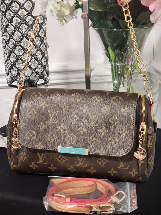 Brown Mono Fashion Handbag (FINAL CLEARANCE SALE)