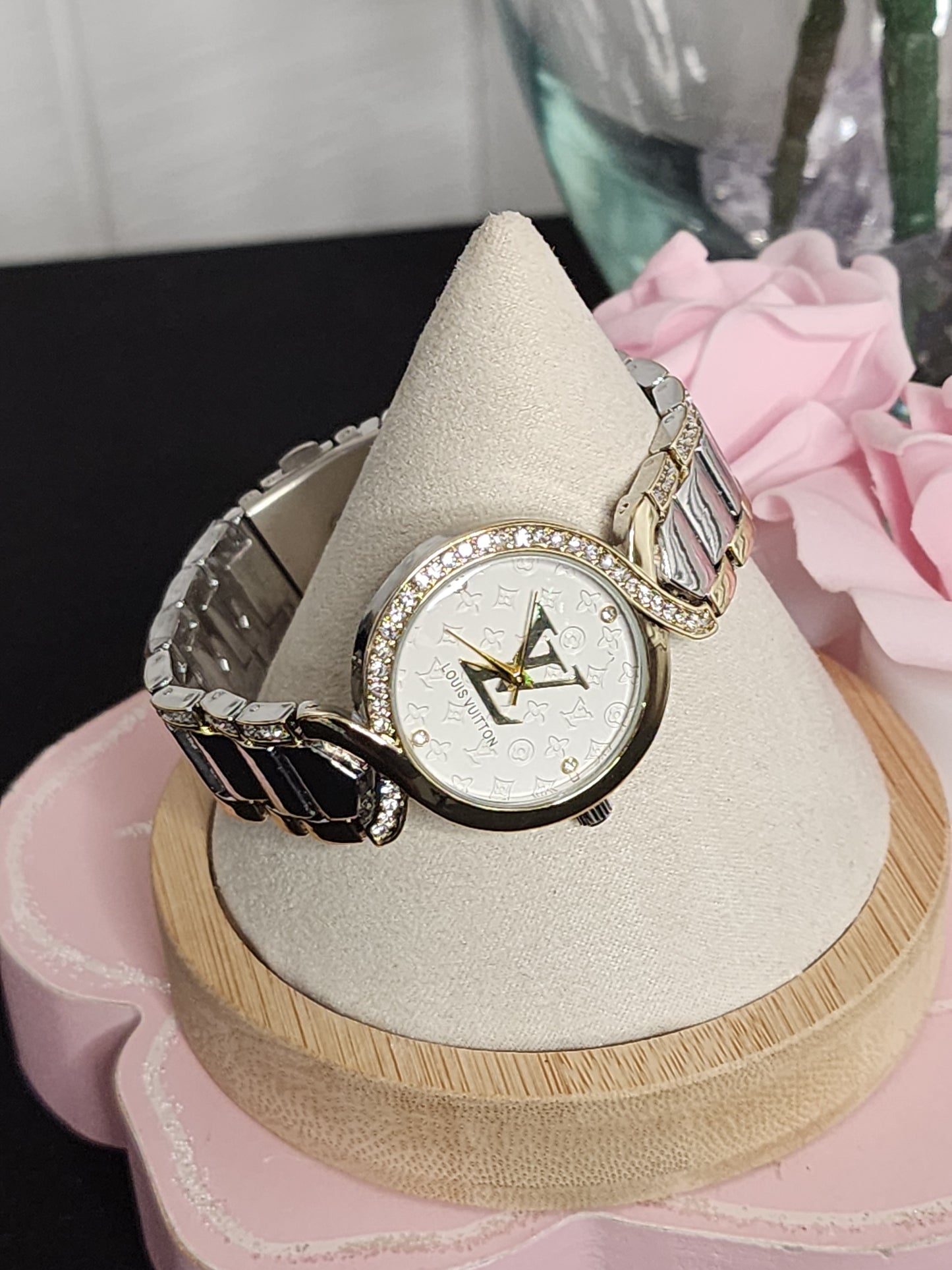 Fashion Silver or Gold Watches