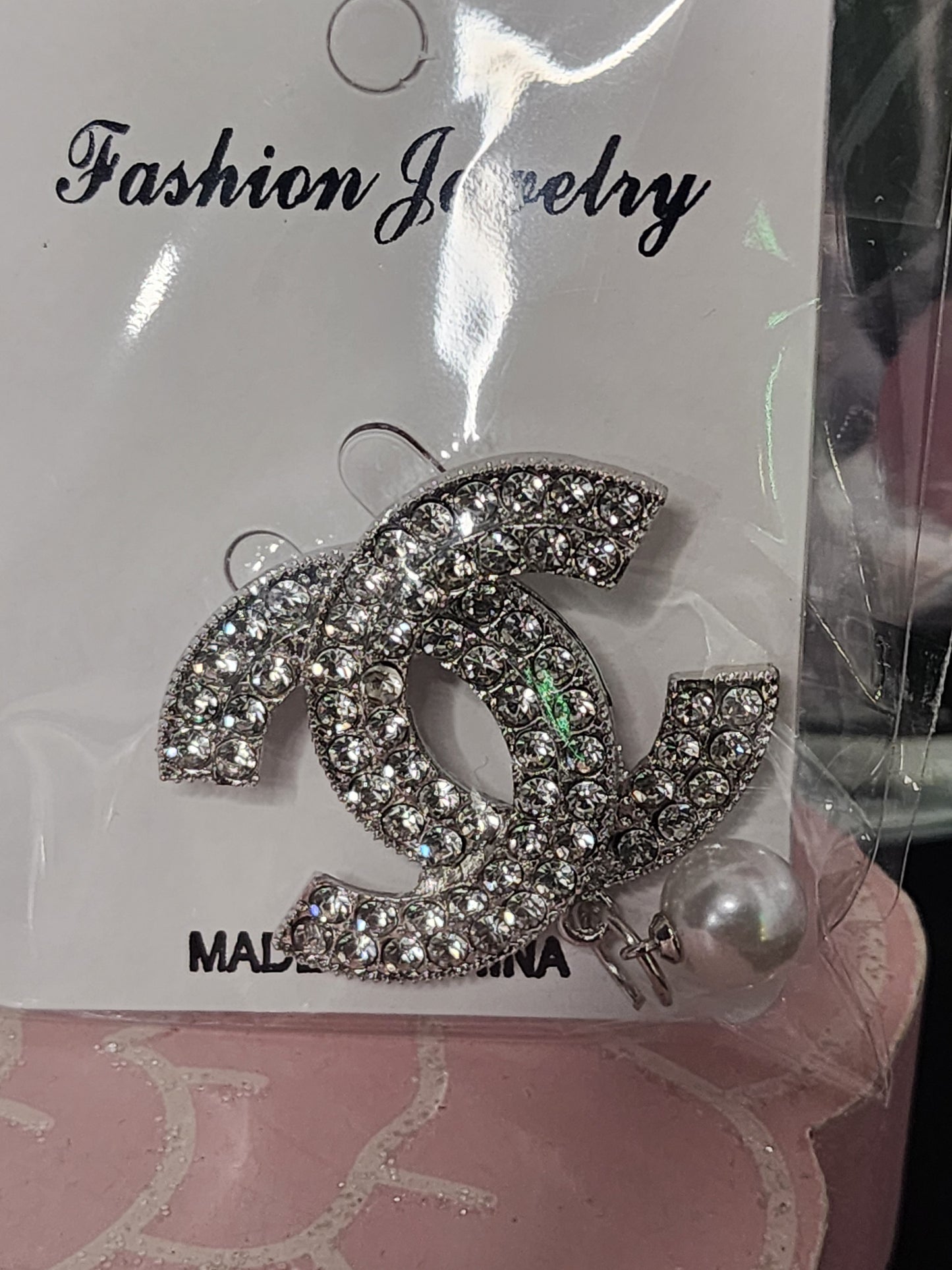 Fashion Brooches