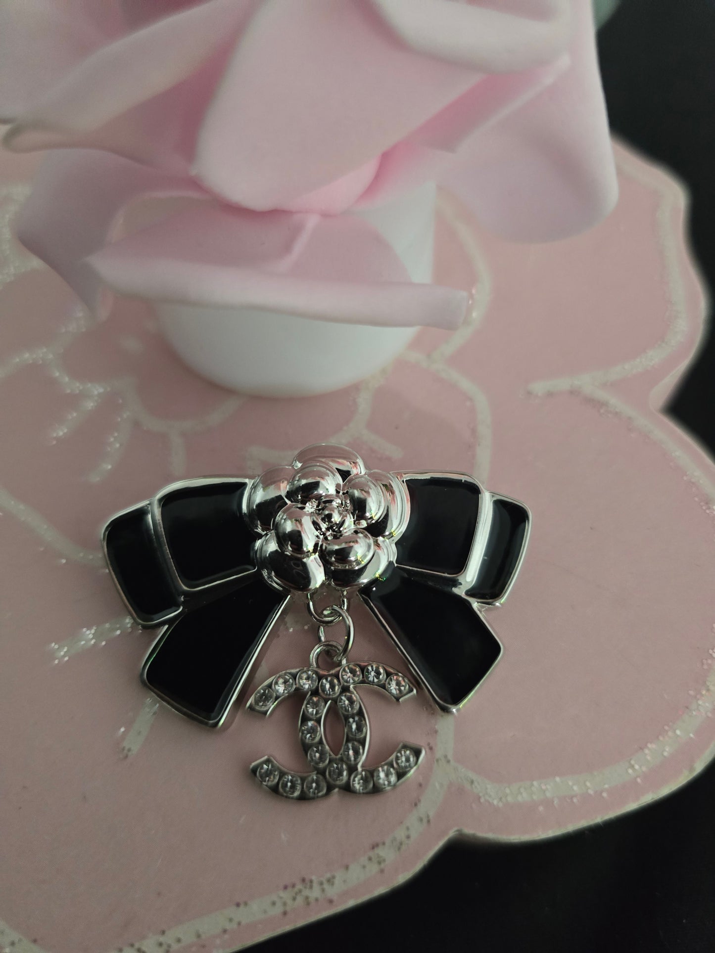 Gold or Silver Rhinestone Brooches (Handmade)