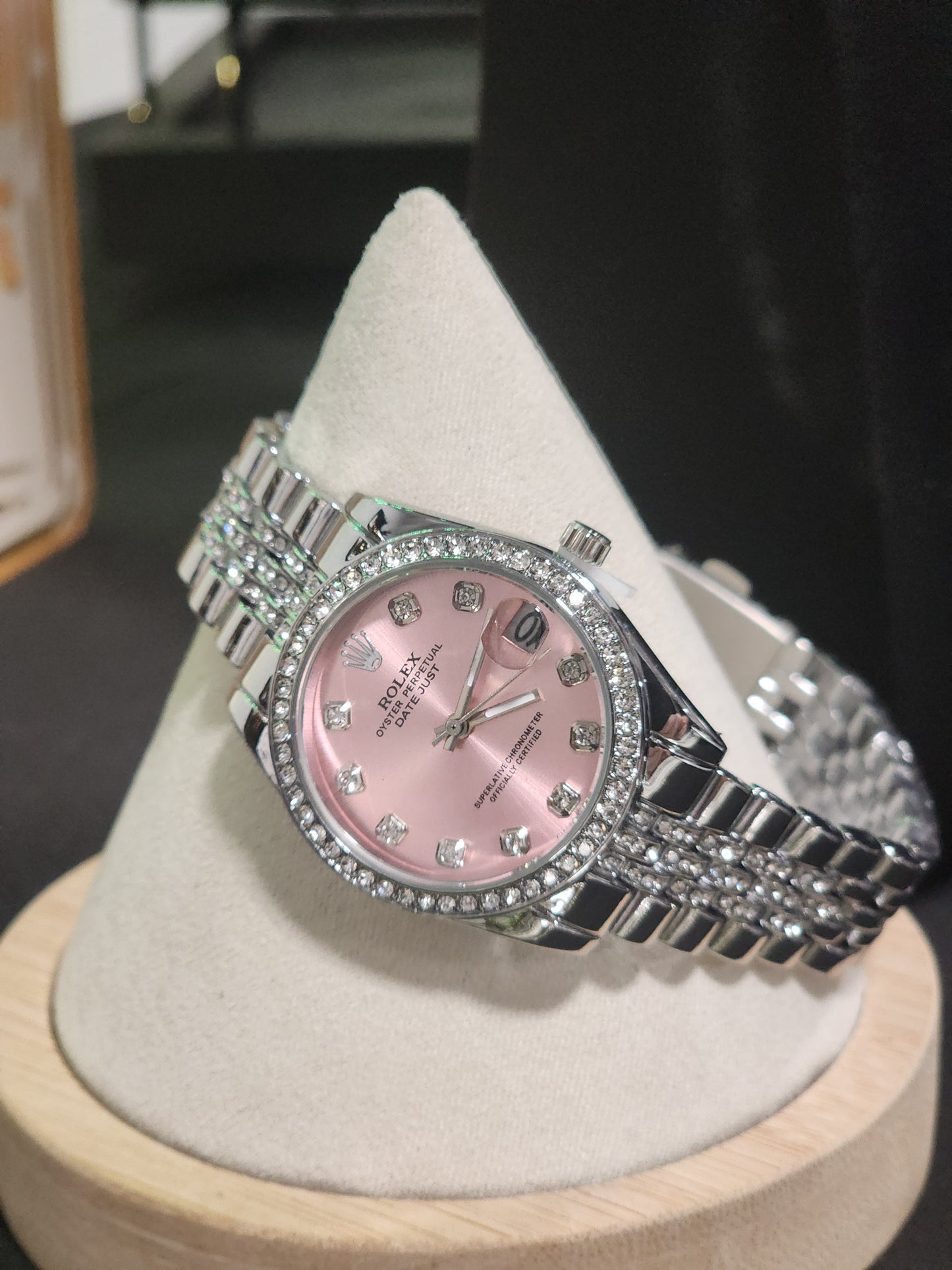 Fashion Silver or Gold Watches