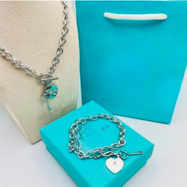 Gold or Silver Stainless Steel Necklaces (ON SALE)