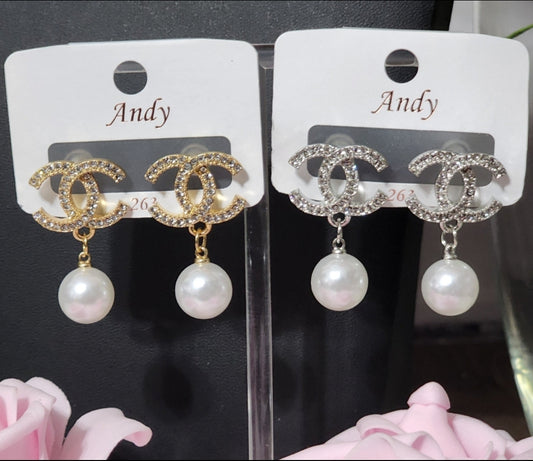 Fashion Gold or Silver Pearl Drop Earrings