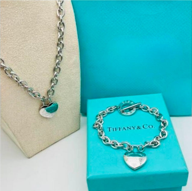 Gold or Silver Stainless Steel Necklaces (ON SALE)