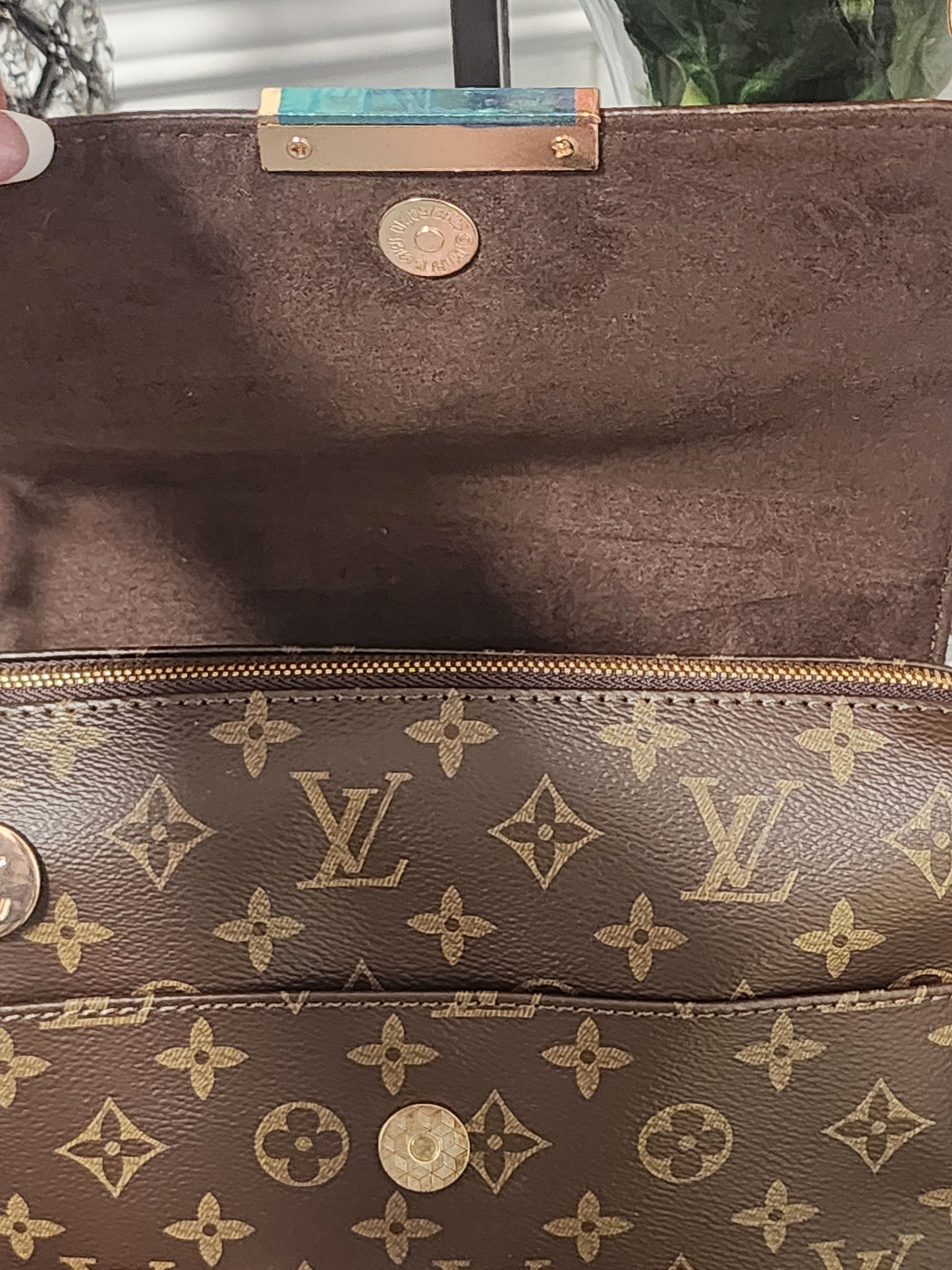 Brown Mono Fashion Handbag (FINAL CLEARANCE SALE)