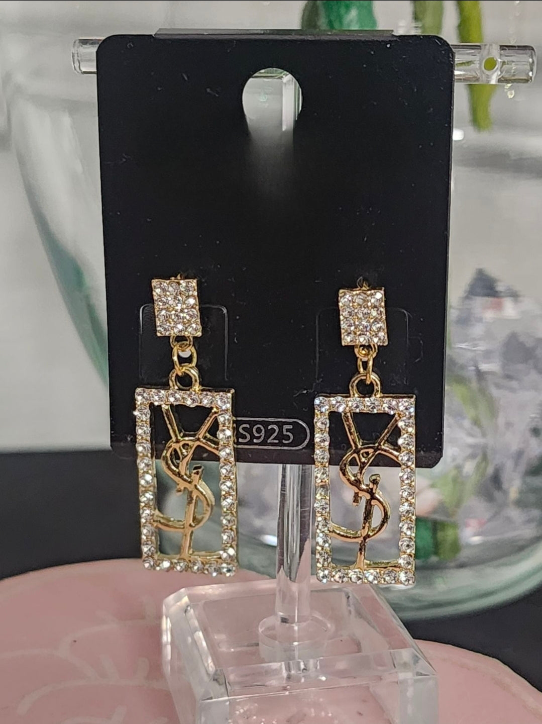 NEW Different Styles Gold and Silver Fashion Earrings (ON SALE )