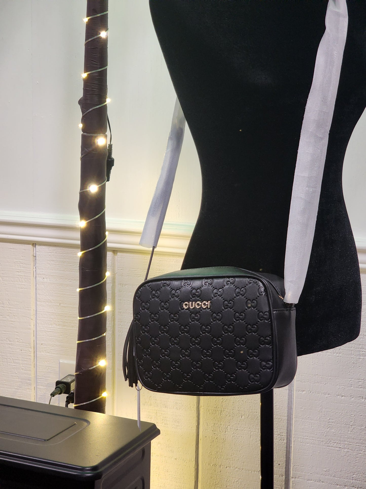 Fashion White, Black or Brown Leather Crossbodies/Handbags